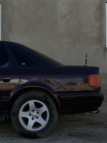 Audi: Audi 100: 1992 г., 2.6 л, Механика, Бензин, Седан — 4