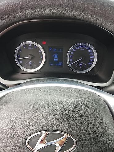Продажа авто: Hyundai Sonata: 2019 г., 2 л, Автомат, Газ, Седан — 5