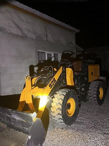 купить грузовой автомобиль с манипулятором бу: Погрузчик, Колесный, Фронтальный — 4