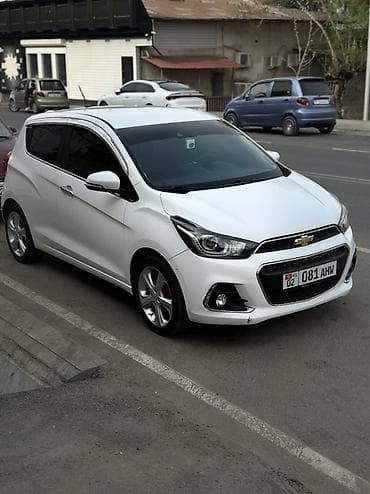 highlander 2012: Chevrolet Spark: 2017 г., 1 л, Автомат, Бензин, Хэтчбэк — 1