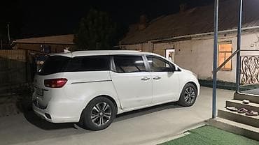 sprinter 516: Kia Carnival: 2019 г., 2.2 л, Автомат, Дизель, Минивэн — 3
