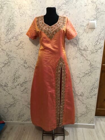 Вечернее платье, Длинная модель, С рукавами, Стразы, XS, S, M