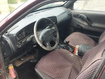 Volkswagen Passat: 1995 г., 1.8 л, Механика, Седан at lalafo.kg Volkswagen Passat: 1995 г., 1.8 л, Механика, Седан