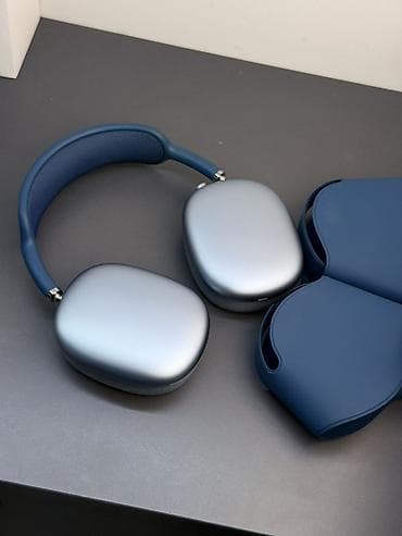 Чехлы: AirPods Max Беспроводные накладные наушники премиум‑класса в синем — 1