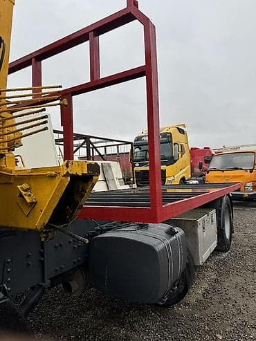 кабина мото: Кузов бортовой Volvo, Б/у, Оригинал — 1