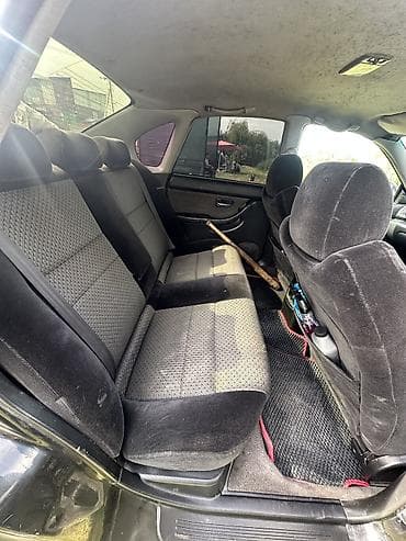 subaro legacy: Subaru Legacy: 2002 г. — 3