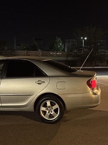Унаа сатуу: Toyota Camry: 2004 г., Седан — 5