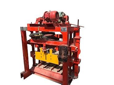 Вибропресс для производства бетонных блоков/тротуарной плитки at lalafo.kg Вибропресс для производства бетонных блоков/тротуарной плитки