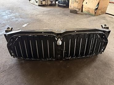 Решетка радиатора BMW 2019 г., Б/у, Оригинал