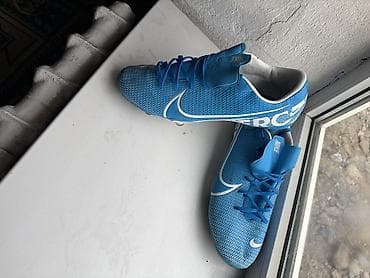 Футбольные бутсы Nike Mercurial (серия MRC/MERC) для натурального