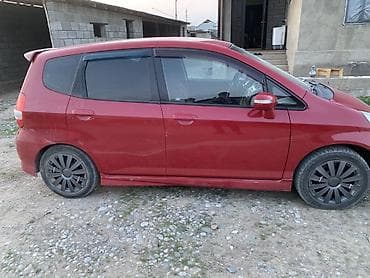Продажа авто: Honda Fit: 2005 г., 1.3 л, Вариатор, Бензин, Хэтчбэк — 3