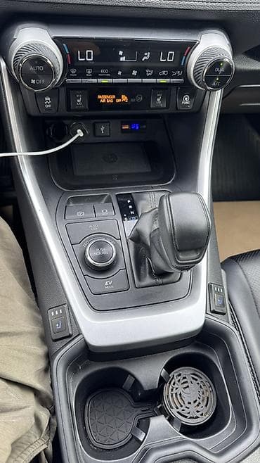 авалон авто: Toyota RAV4: 2020 г., 2.5 л, Автомат, Гибрид, Кроссовер — 8