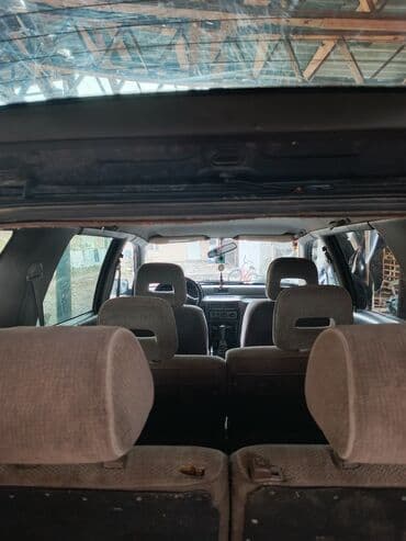 ломбард машин: Mitsubishi Space Wagon: 1993 г., 2 л, Механика, Вэн/Минивэн — 7