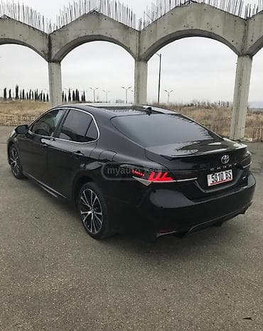 kia rio 2020: Toyota Camry: 2019 г., 2.5 л, Типтроник, Бензин, Седан — 8