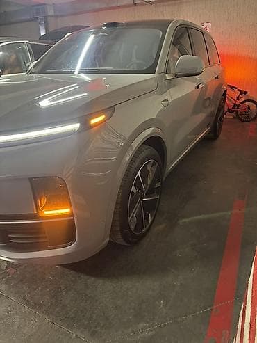 led h1: Lixiang L9: 2025 г., 1.5 л, Автомат, Гибрид, Внедорожник — 2