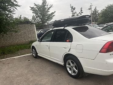 Honda Civic: 2001 г., 1.4 л, Бензин, Седан
