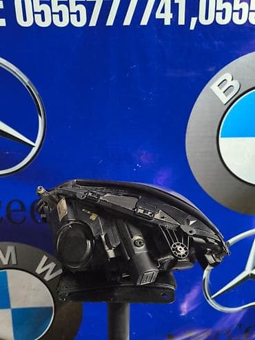 ej de: Передняя правая фара Mercedes-Benz 2015 г., Б/у, Оригинал — 2