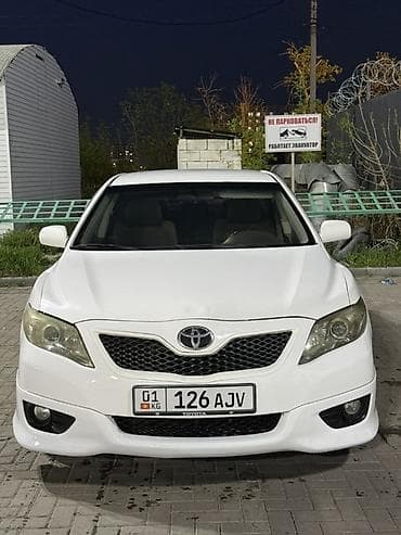 hammer h3: Toyota Camry: 2011 г., 2.5 л, Автомат, Бензин, Седан — 6