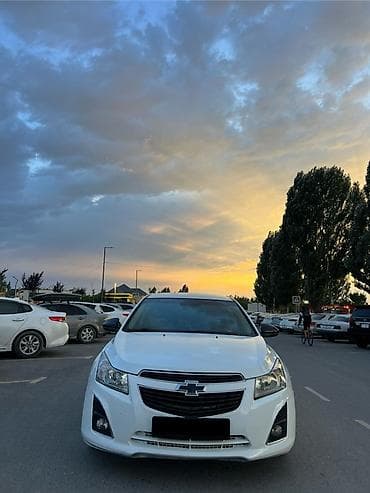8: Chevrolet Cruze: 2013 г., 1.8 л, Автомат, Бензин, Седан — 1