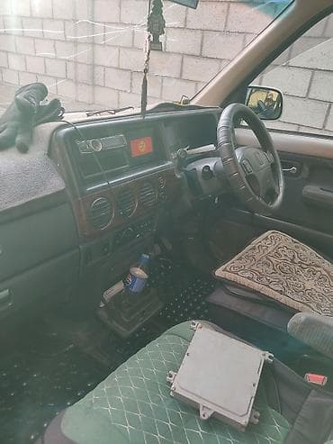 спринтер дельфин: LDV : 1999 г., 0.2 л, Автомат, Бензин, Минивэн — 4