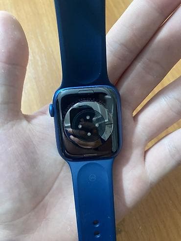 Смарт-часы: Продаю часы Apple watch 7 series, 45 mm, акб 88%, состояние отличное — 6