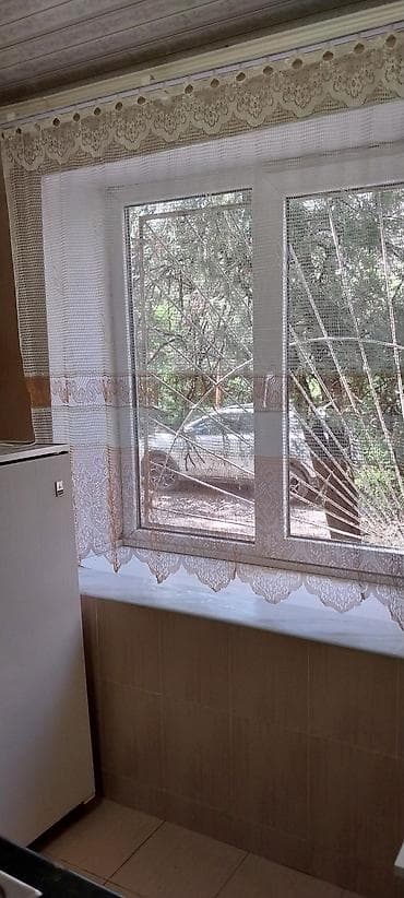 Батирлер: 1 бөлмө, 30 м², Хрущевка, 1 кабат, Косметикалык ремонт — 1