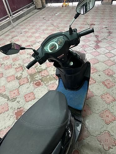 скутера самурай: Тип скутера 125 куб. см, Бензин — 5