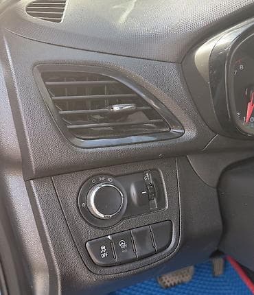 шевролле спарк: Chevrolet Spark: 2018 г., 1 л, Бензин, Хэтчбэк — 8