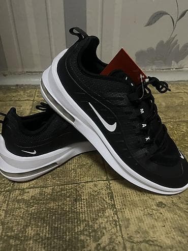 nike 43: Мужские кроссовки, 44, Nike, Новый, цвет - Черный — 1