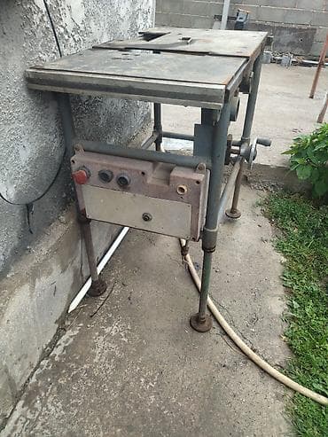 Распиловочный станок без ЧПУ, Циркулярка, Б/у at lalafo.kg Распиловочный станок без ЧПУ, Циркулярка, Б/у
