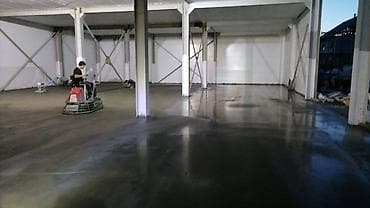 Промышленные наливные полы. Механизированное устройство и затирка