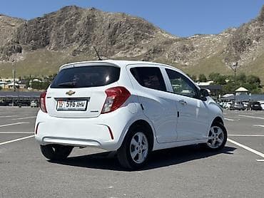 Chevrolet: Chevrolet Spark: 2018 г., 1 л, Вариатор, Бензин, Хэтчбэк — 2