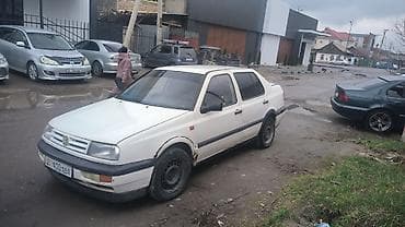 моно мотор: Volkswagen Vento: 1992 г., 1.8 л, Механика, Бензин, Седан — 2