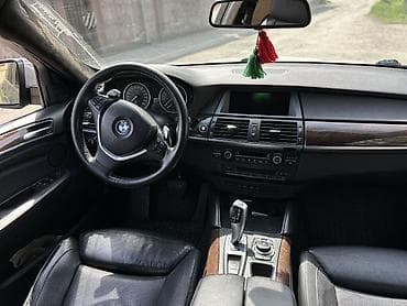 BMW: BMW X6: 2010 г., 4.4 л, Автомат, Бензин, Кроссовер — 10