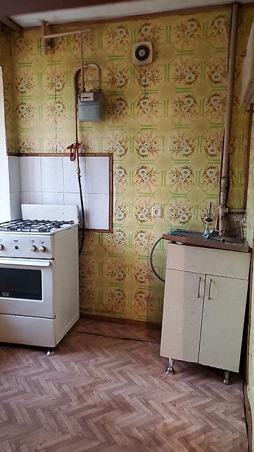 Кыймылсыз мүлк: 1 бөлмө, 30 м², Хрущевка, 1 кабат, Эски ремонт — 4