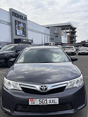 камре: Toyota Camry: 2014 г., Автомат, Бензин, Седан — 1