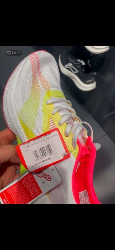 кен булун: Продаю кроссовки LI-NING оригинал только черный цвет остались размер — 9