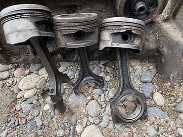 Автозапчасти: Запчаст — 10