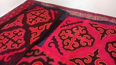 Традиционные войлочные ковры (шырдак/алаш) ручной работы. - Материал at lalafo.kg Традиционные войлочные ковры (шырдак/алаш) ручной работы. - Материал