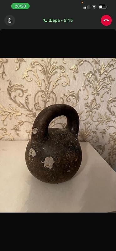 Гиря чугунная классическая с круглым корпусом и широкой удобной