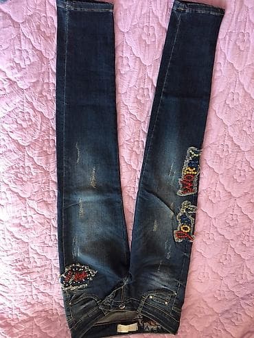 Платья: Джинсы Турция размер 38-36новые очень красивые со стразами цена 1300 — 4
