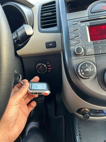 крутые машины: Kia Soul: 2010 г., 1.6 л, Автомат, Бензиновая, Хэтчбэк — 16