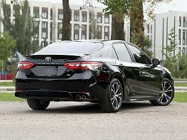 Toyota: Toyota Camry: 2018 г., 2.5 л, Автомат, Бензин, Седан — 3