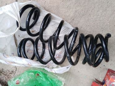 афто токмок: Амортизатордун алдыңкы пружинасы Suzuki 2000 г., Жаңы, Оригинал, Жапония — 1