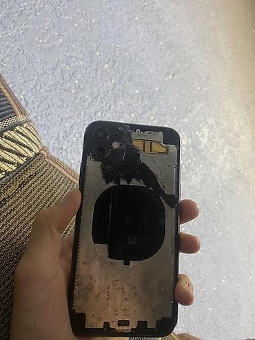 IPhone 11, Черный