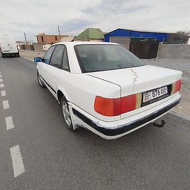bmw 850: Audi 100: 1992 г., 2.3 л, Механика, Седан — 2