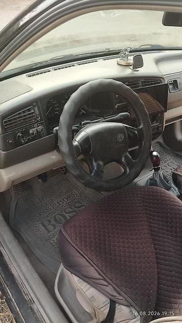 Volkswagen Golf: 1992 г., Механика, Хэтчбэк