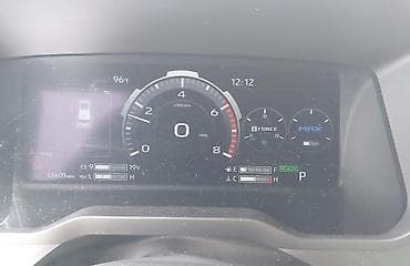 Транспорт: Toyota Sequoia: 2023 г., 3.4 л, Автомат, Гибрид, Внедорожник — 6