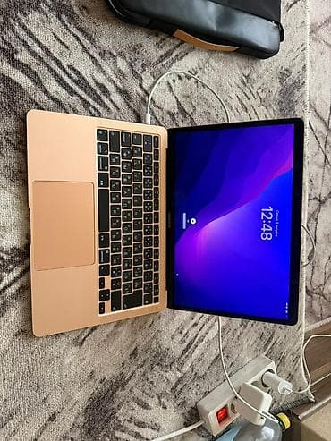 bobo vr: Apple MacBook Air 13" (2020), цвет Gold Характеристики: - Процессор — 2