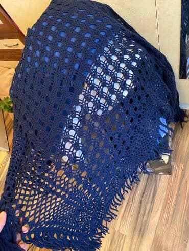 Щаль Ручная работа Сост как новый Отдам за 550с Темно синий ближе